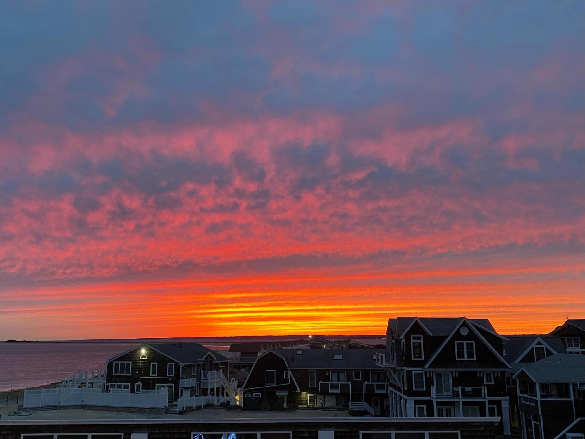 Watch Hill, Ri Luxury Penthouse Rental Ocean View & Rooftop Deck Westerly Exterior photo